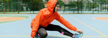 每体：巴萨有意与德容续约，同时想优化他的薪资结构